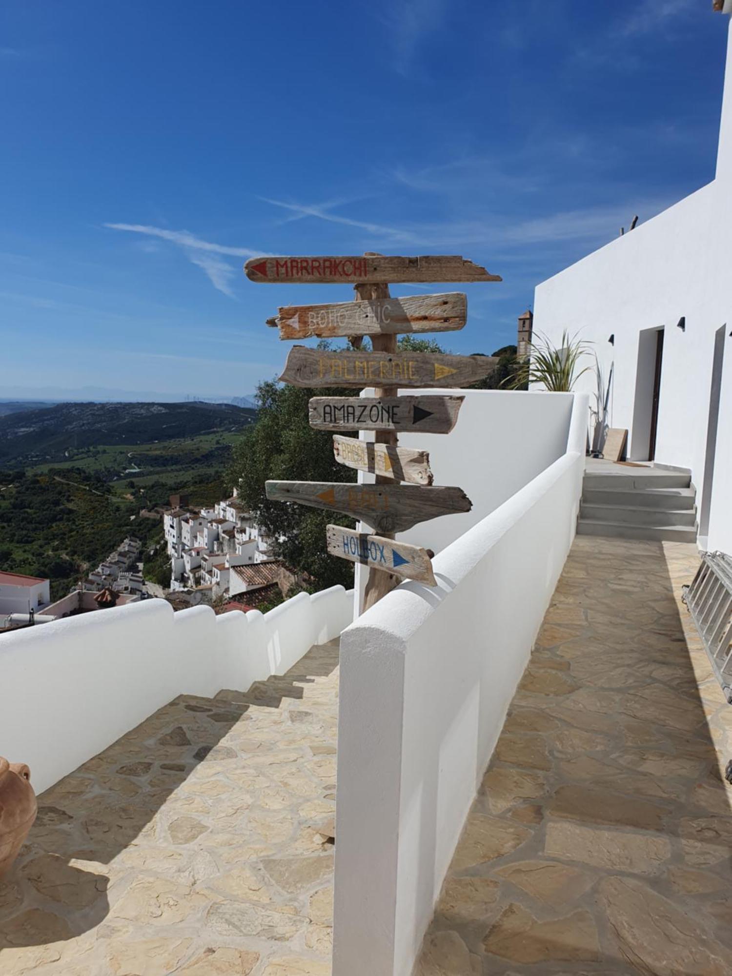 Villa Lomy Casares Exteriör bild