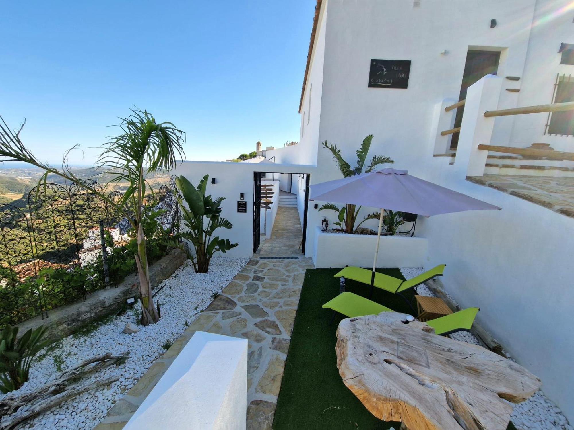 Villa Lomy Casares Exteriör bild